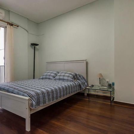 Cozy & Quiet Central Apartment Каламата Экстерьер фото